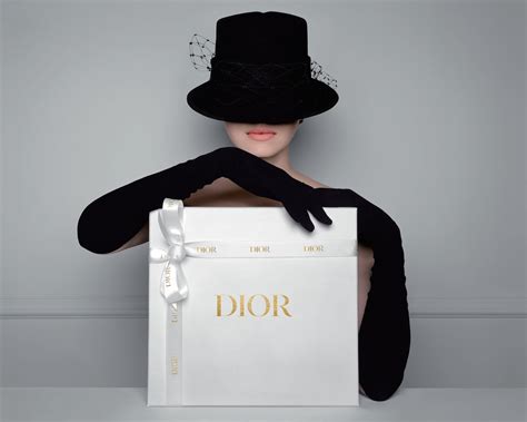 dior clothing canada.